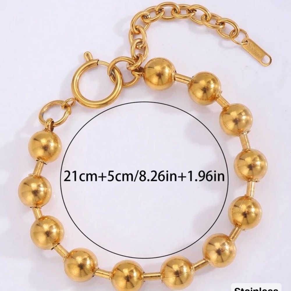 Elegant Gold Beaded Bracelet